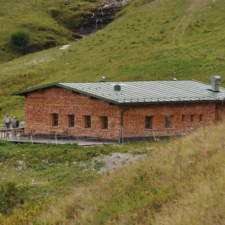 Hotel Walserstube Warth  Eksteriør billede